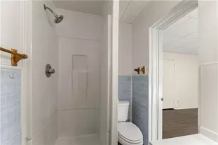 660 Honeysuckle Rd, Gainesville, GA 30501 - Photo 25