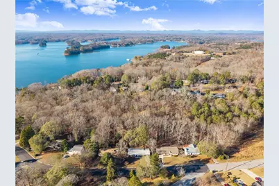 660 Honeysuckle Road, Gainesville, GA 30501 - Photo 39