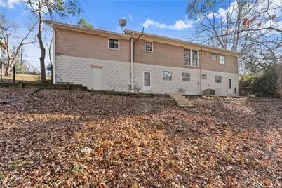 660 Honeysuckle Road, Gainesville, GA 30501 - Photo 35