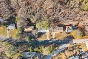 660 Honeysuckle Rd, Gainesville, GA 30501 - Photo 37