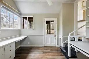 1093 Enota Ave NE, Gainesville, GA 30501 - Photo 17