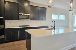 2999 Sweet Red Cir, Braselton, GA 30517 - Photo 3