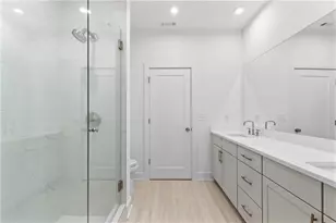 201 New St, Decatur, GA 30030 - Photo 17