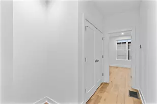 201 New St, Decatur, GA 30030 - Photo 11