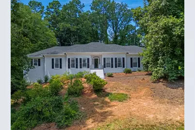 1080 Huntcliff NE, Sandy Springs, GA 30350 - Photo 3