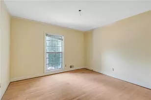 1080 Huntcliff NE, Sandy Springs, GA 30350 - Photo 11