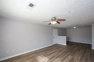 4103 Fairington Club Dr, Lithonia, GA 30038 - Photo 7