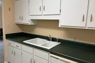 475 Mount Vernon Hwy NE, Sandy Springs, GA 30328 - Photo 3