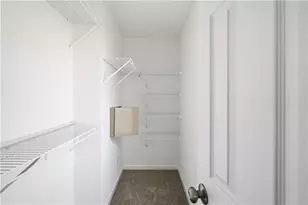 390 Brookview Dr, Riverdale, GA 30274 - Photo 17