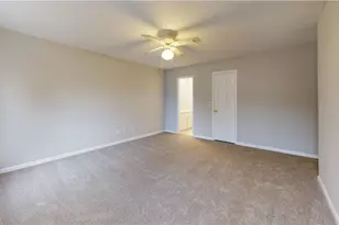 460 Oakland Ridge Ct, Lawrenceville, GA 30044 - Photo 9