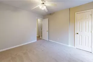 460 Oakland Ridge Ct, Lawrenceville, GA 30044 - Photo 11