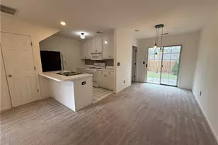 2820 Florence Dr, Gainesville, GA 30504 - Photo 5