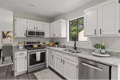 4912 Bayside Court, Stone Mountain, GA 30088 - Photo 13