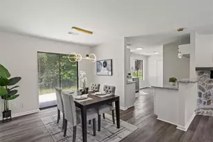 4912 Bayside Ct, Stone Mountain, GA 30088 - Photo 9