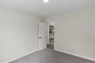 4912 Bayside Ct, Stone Mountain, GA 30088 - Photo 19