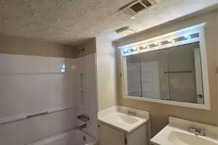 1717 Rondon Ct, Atlanta, GA 30316 - Photo 3