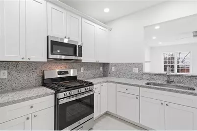 3349 Lathenview Court, Alpharetta, GA 30004 - Photo 7