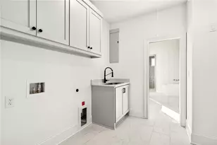 102 King St, Roswell, GA 30075 - Photo 51