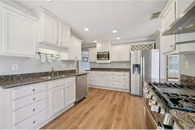 2099 Clairmont Terrace NE, Atlanta, GA 30345 - Photo 11