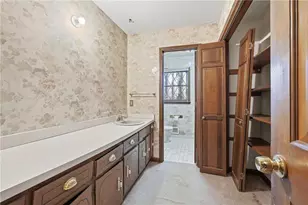 1091 Cole Dr SW, Lilburn, GA 30047 - Photo 15