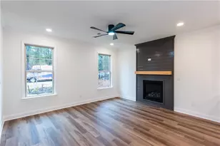 3342 Landings South Dr, Atlanta, GA 30331 - Photo 9