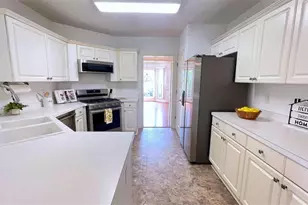 4075 Dream Catcher Dr, Woodstock, GA 30189 - Photo 9