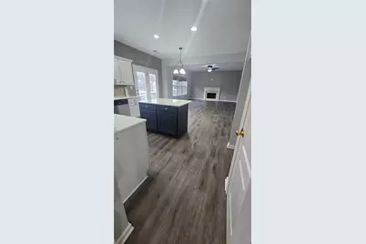 2015 Beckenham Walk Lane, Dacula, GA 30019 - Photo 3