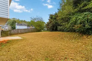 5051 Chadwick Ct, Decatur, GA 30035 - Photo 9