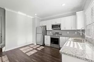 2017 Ocean Dr, Atlanta, GA 30318 - Photo 7