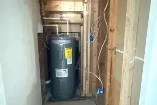 1015 Martha Dr, Forest Park, GA 30297 - Photo 25