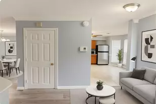 5582 Stonington Trace Pkwy, Stone Mountain, GA 30087 - Photo 5