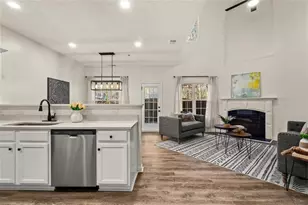 3844 Augustine Pl, Rex, GA 30273 - Photo 5