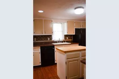 1044 Basswood Court, Riverdale, GA 30296 - Photo 3