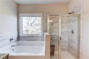 956 Brighton Park Cir, Hoschton, GA 30548 - Photo 31