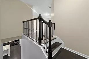 3085 Alcazar Dr SW, Lilburn, GA 30047 - Photo 33