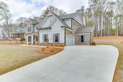 1070 Riverhill Drive, Bishop, GA 30621 - Photo 3