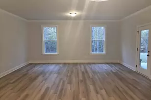 3245 Lions Ruby Ln, Atlanta, GA 30349 - Photo 13