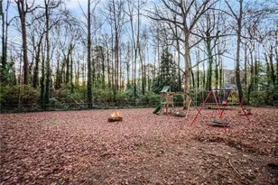 394 Burr Oak Ct, Lawrenceville, GA 30046 - Photo 17