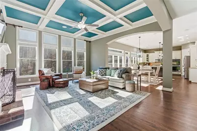 617 Rocky Creek Point, Woodstock, GA 30188 - Photo 3