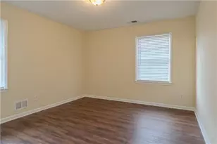 2067 Tanglewood Dr, Snellville, GA 30078 - Photo 21