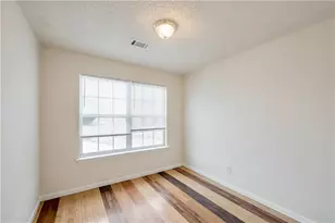 950 Parkway Rd, Union City, GA 30291 - Photo 11