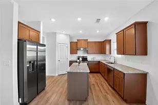 233 Bloomfield Cir, Canton, GA 30114 - Photo 3