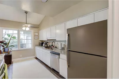 6381 E Deerhollow Way, Peachtree Corners, GA 30092 - Photo 7