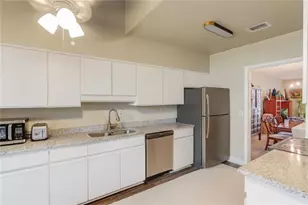 6381 E Deer Hollow Wy, Peachtree Corners, GA 30092 - Photo 9