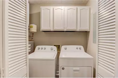 6381 E Deerhollow Way, Peachtree Corners, GA 30092 - Photo 25
