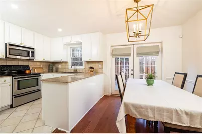 1101 Collier Road NW #I3, Atlanta, GA 30318 - Photo 9