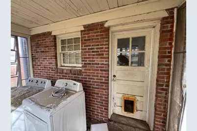 2169 Delowe Drive, Atlanta, GA 30344 - Photo 31