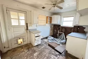 2169 Delowe Dr, Atlanta, GA 30344 - Photo 9