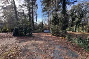 2169 Delowe Dr, Atlanta, GA 30344 - Photo 37