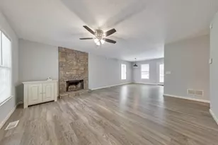 1398 Twin Mountain Lake Cir, Talking Rock, GA 30175 - Photo 5